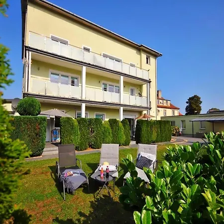 For 2 People Near The Sea, Ustronie Apartment *